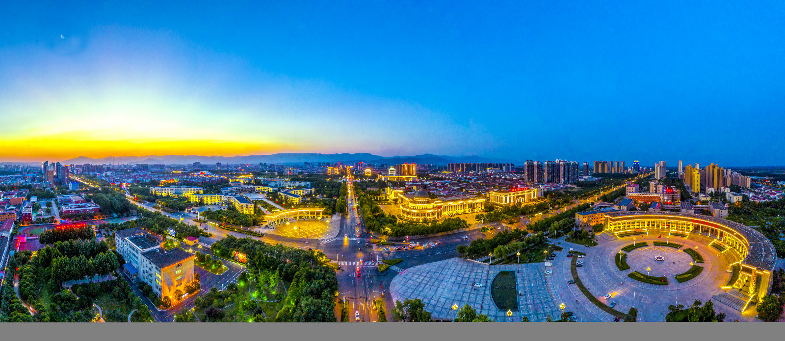 09  201.濟源城市之夜燈光燦爛－濟源市住建局退休干部劉安邦_meitu_9.jpg